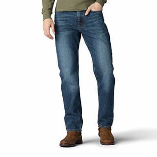 Men's Relaxed Fit Straight Leg Jean