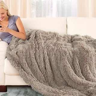 TOONOW Extra Soft Fuzzy Faux Fur Blanket