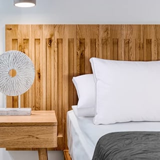 Queen Size Bed Pillows (Set of 2)