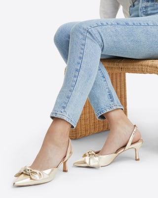 Tess Slingbacks in Gold