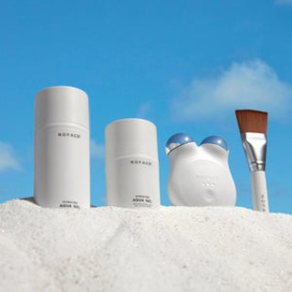 NuFace MINI+ Smart Device Holiday Kit