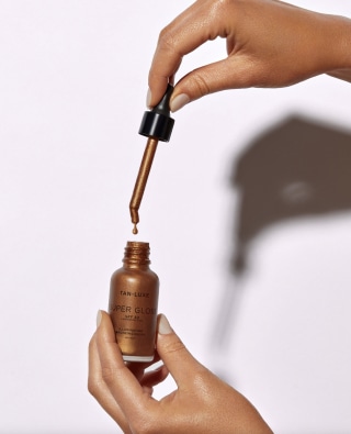 Super Gloss Illuminating Bronzer Drops
