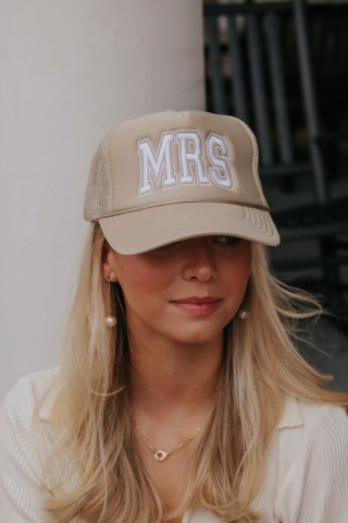 Mrs Trucker Hat