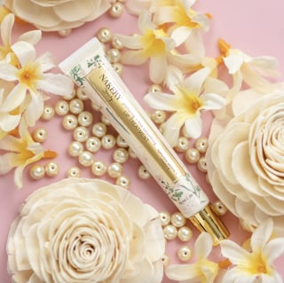 Nakery Beauty Plumping + Line-Smoothing Lip Treatment