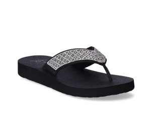 Time and Tru Flip Flop Sandals