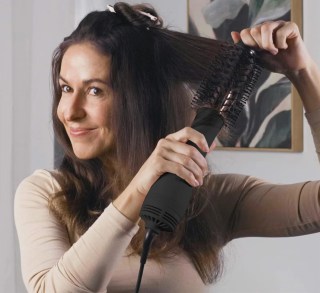 Hair Le Volume 2-in-1 Titanium Blow Dryer Brush