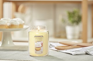 Single-Wick Candle