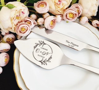 Personalized Cake Cutting Set 