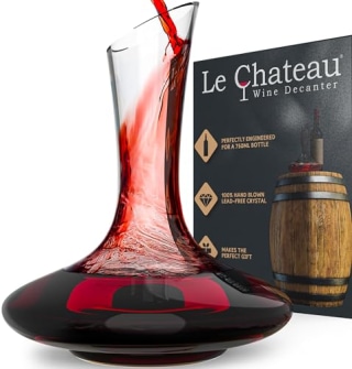 Le Chateau Large Elegant Wine Decanter with Aerator