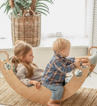 Wood and Room UA Climbing Arch with Pillow