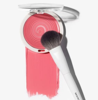 M201 Rounded Cream & Liquid Blush Brush