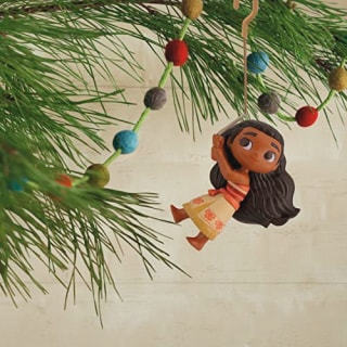 Hallmark Disney Swinging Moana Christmas Ornament