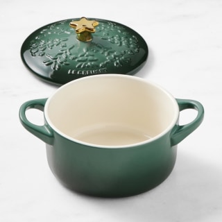 Noel Mini Cocotte with Star Knob