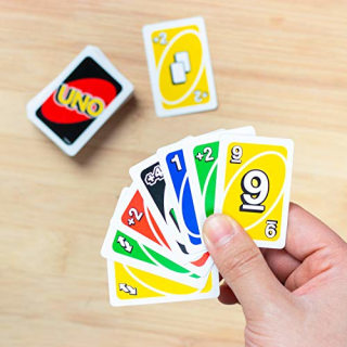 World’s Smallest Uno Card Game
