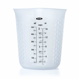 2-Cup Squeeze & Pour Silicone Measuring Cup