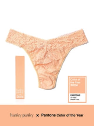 Signature Lace Original Rise Thong in Pantone Peach Fuzz