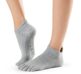 Full Toe Low Rise Grip Socks