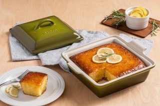 Heritage Shallow Square Casserole