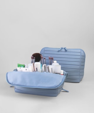Medium Traveller Organizing Cosmetic Bag
