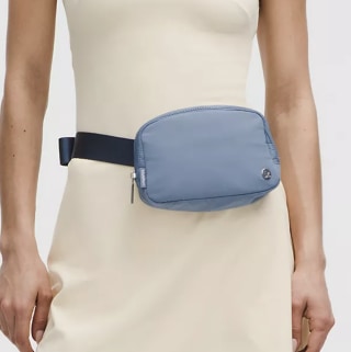 Lululemon Everywhere Belt Bag