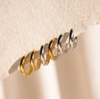 Caitlin Minimalist Chunky Hoops