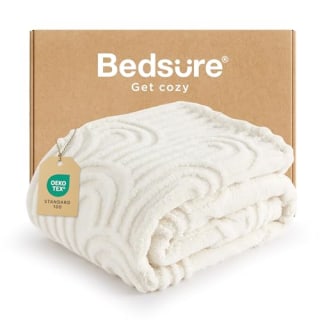 Bedsure Throw Blanket 