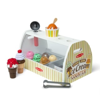 Melissa & Doug Wooden Scoop and Serve Ice Cream Counter