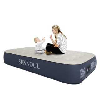 Sennoul Air Mattress with Built in Pump