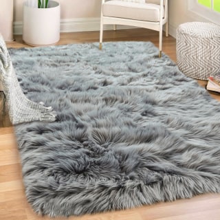 Gorilla Grip Faux-Fur Washable Rug