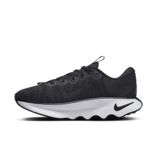 Nike Motiva Walking Shoes