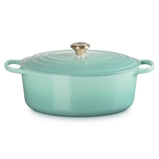 Le Creuset 8-quart Signature Round Dutch Oven