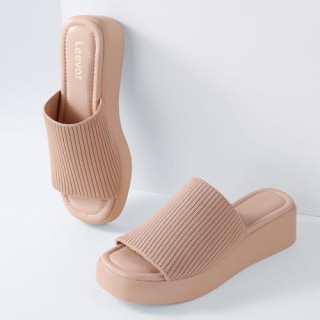 Leevar Platform Wedge Sandals