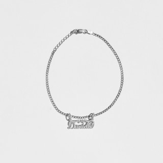 The M Jewelers Nameplate Anklet