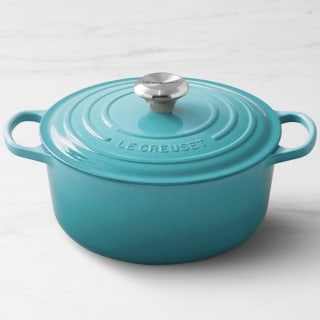 Le Creuset Signature Round Dutch Oven, 5.5qt
