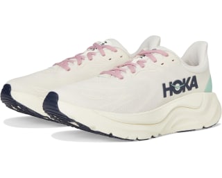 Hoka Arahi 8