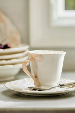 Benedita Bow Stoneware Mug