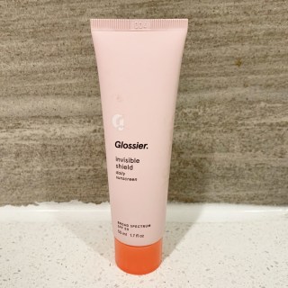Glossier Invisible Shield SPF50