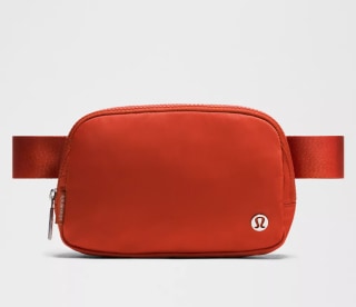 Lululemon Everywhere Belt Bag