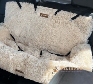 Pelsbarn Protecting Car Bed