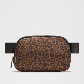 Lululemon Everywhere Belt Bag 1L