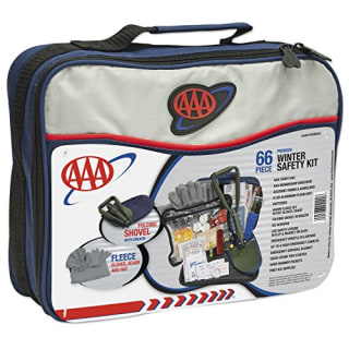 Lifeline 4390 AAA Severe Weather Emergency Road Safety Kit