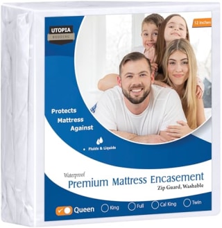 Utopia Bedding Premium Waterproof Bed Bug Mattress Cover