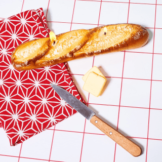 Friends NYC Baguette Candle