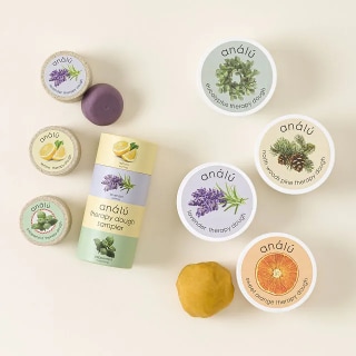 Uncommon Goods Análú Therapy Fidget Dough