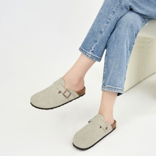 Ecetana Suede Clogs