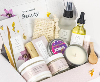 Sending a Hug Gift Box