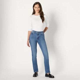 Amazon Essentials Medium Stretch Slim-Fit Mid-Rise Straight Leg