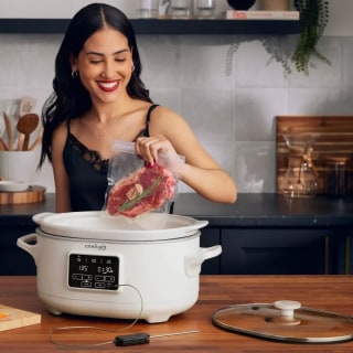 Crock-Pot Programmable Slow Cooker with Sous Vide (6 Quart)