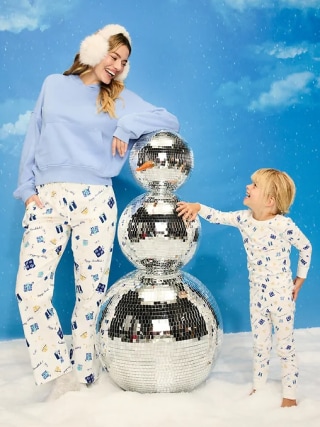 Old Navy Printed Snug-Fit Pajama Set
