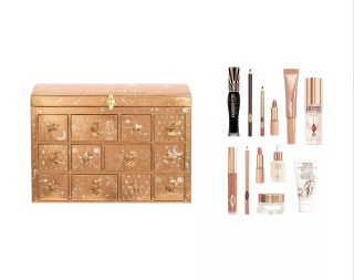 Charlotte Tilbury Charlotte’s Beauty Treasure Chest Advent Calendar